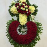 Памятник (Из живых цветов) — Модель ВН-ЖВ-005